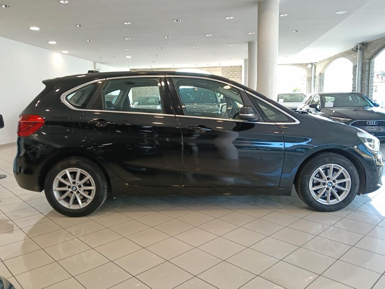 Bmw 216 218d Active Tourer Advantage