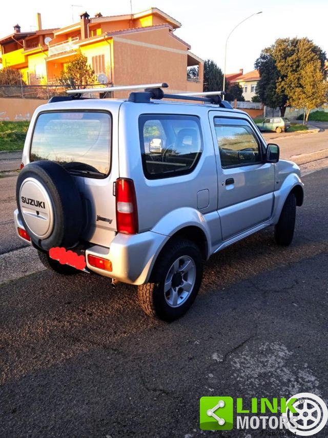 SUZUKI Jimny 1.3i 16V cat 4WD JLX