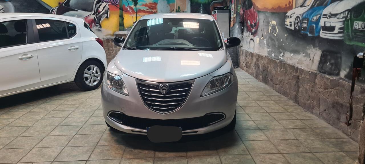 Lancia Ypsilon 1.3 MJT 16V 95 CV 5 porte S&S Gold