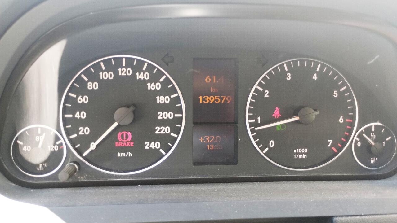 Mercedes-benz A 160 BlueEFFICIENCY