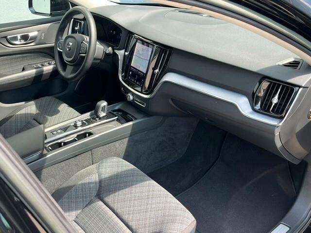 Volvo V60 B4 (d) automatico Core