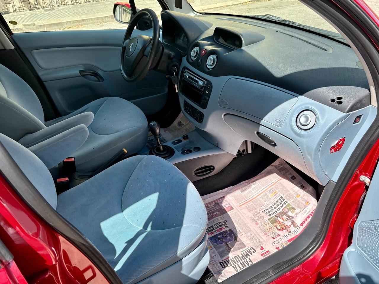 Citroen C3 1.1 benz. "149.00km"-'02