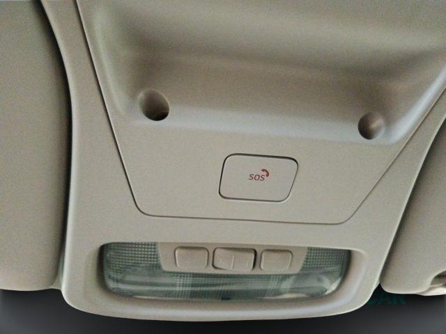 FORD Tourneo Courier 1.0 EcoBoost Titanium