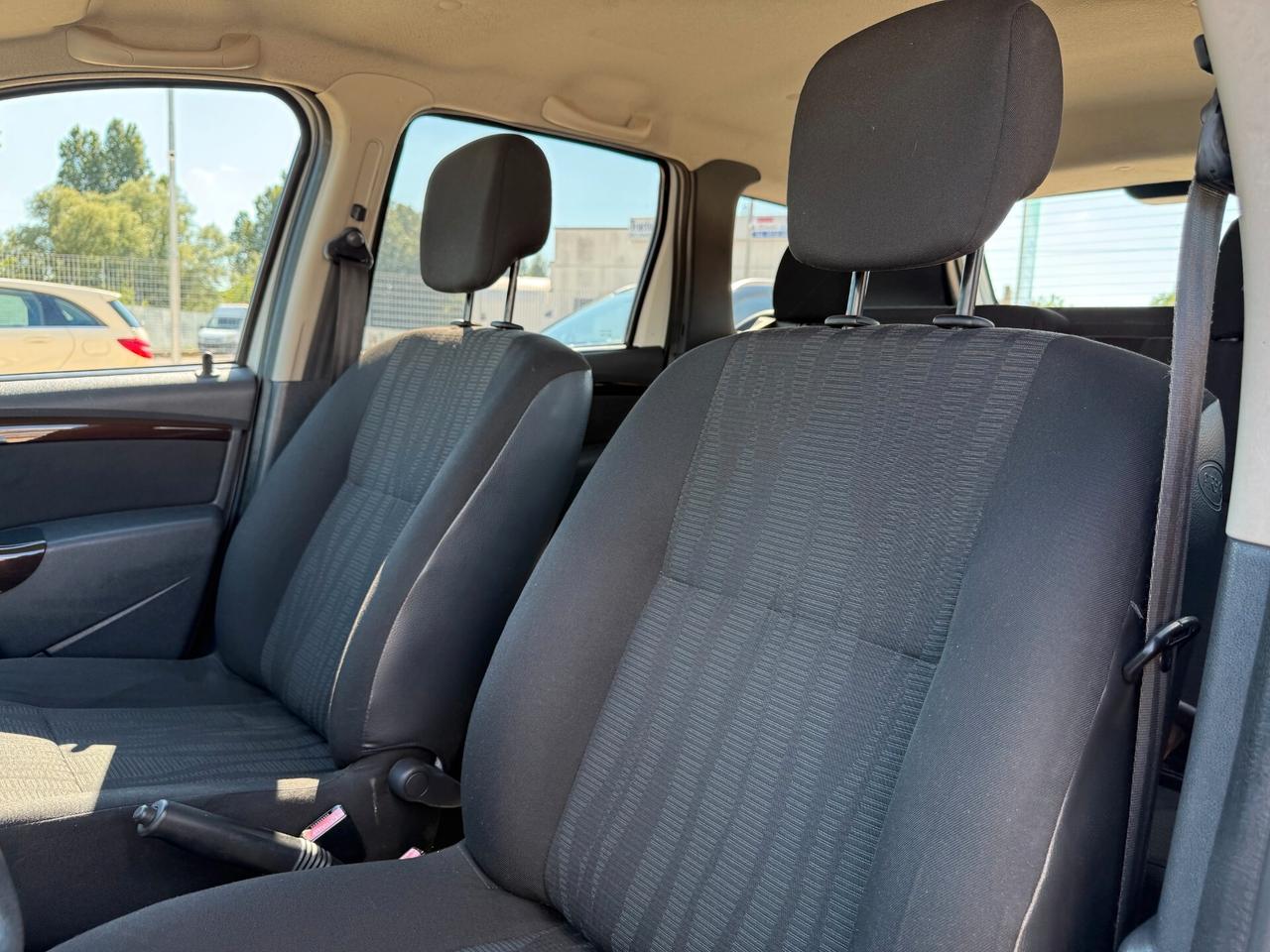 Dacia Duster 1.6 110CV 4x2 GPL Lauréate