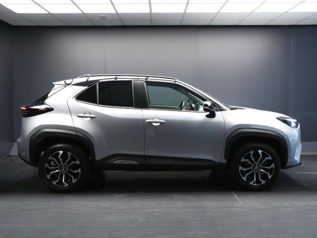 TOYOTA Yaris Cross 1.5 Hybrid 5p. E-CVT AWD-i Trend