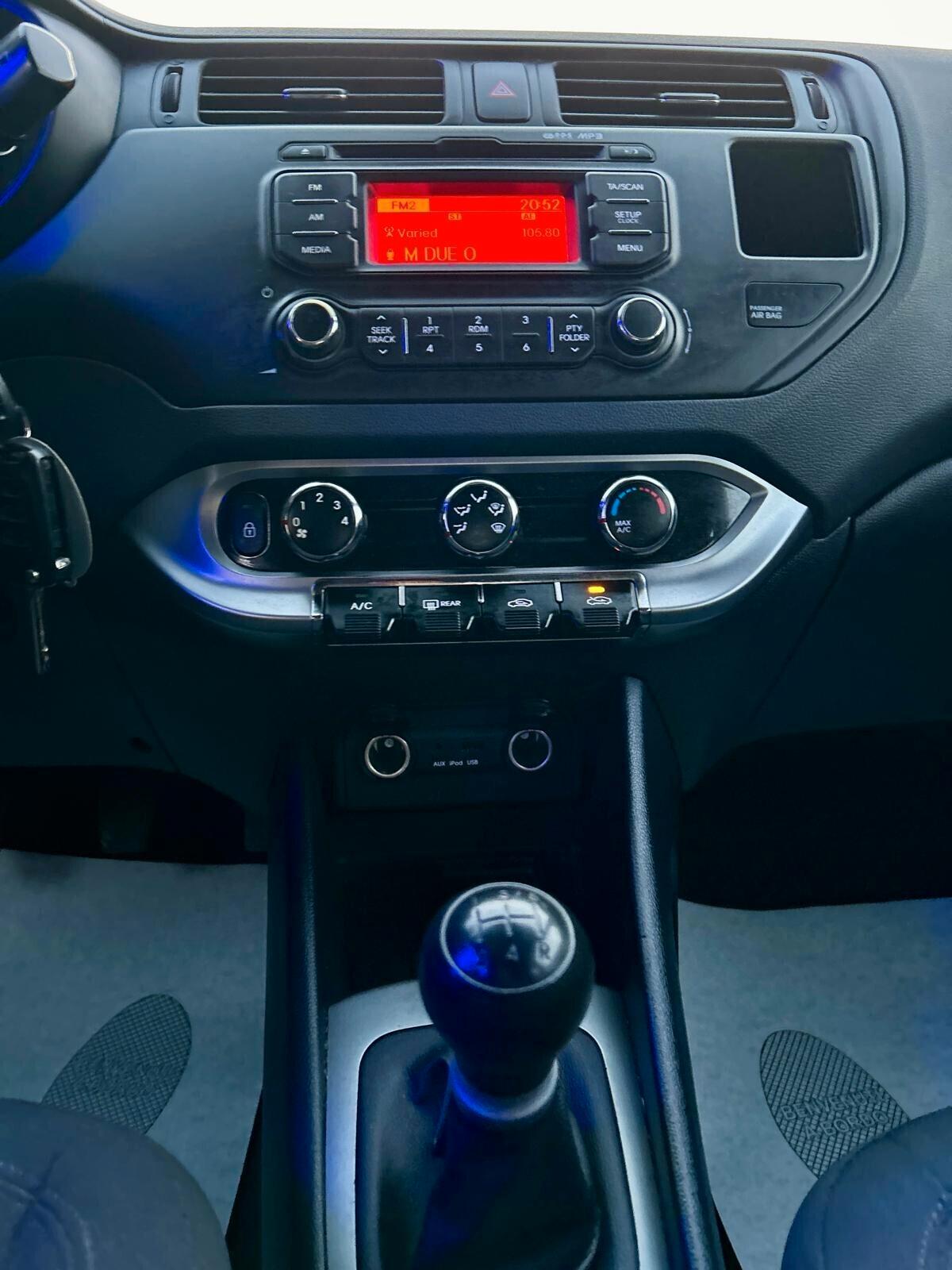 Kia Rio 1.2 CVVT 5p. EX - OK NEOPATENTATO