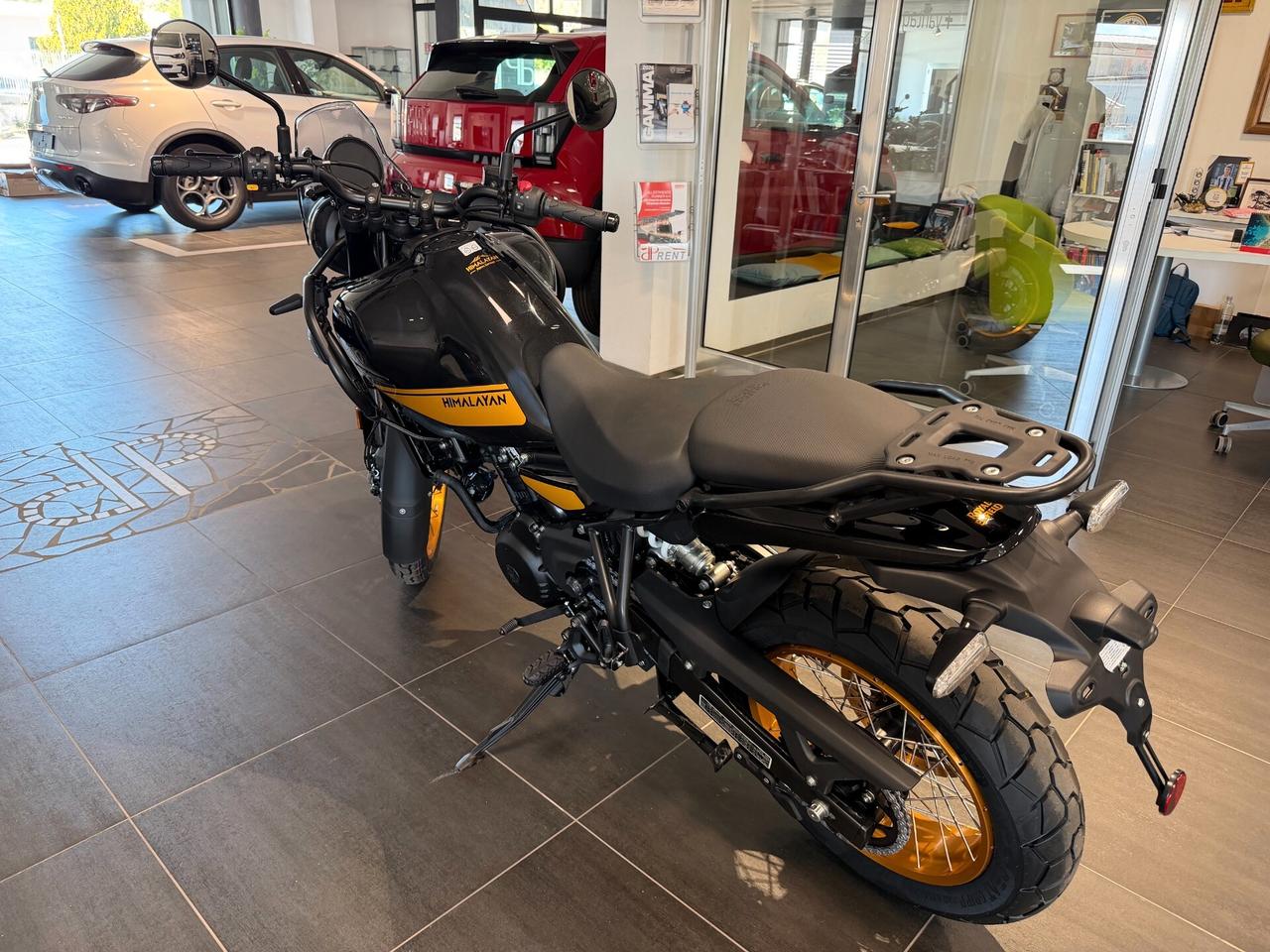Royal Enfield Himalayan 450 Mana Black Rally pronta consegna