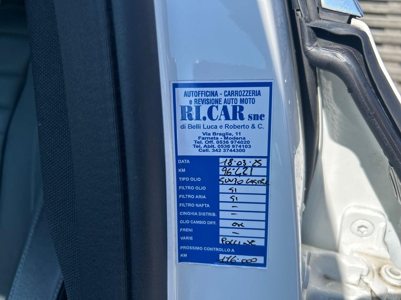 Mercedes-Benz E 220 Premium Plus E 220 D #10317