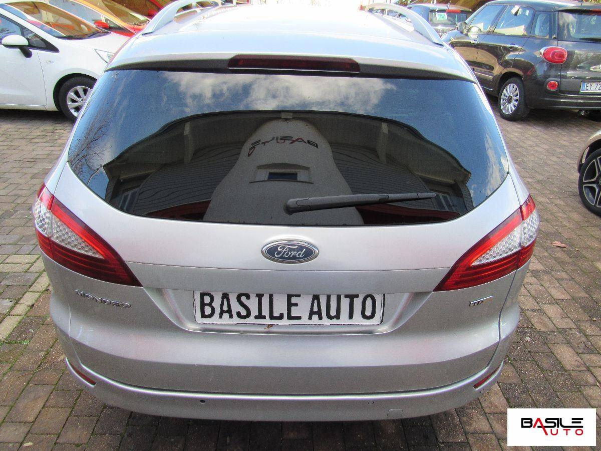 FORD - Mondeo - 2.0 TDCi/140 5p. Ghia DPF