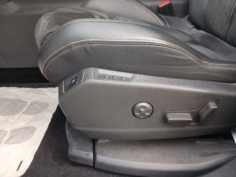 PEUGEOT 3008 II 2021 - 3008 1.5 bluehdi GT s&s 130cv eat8