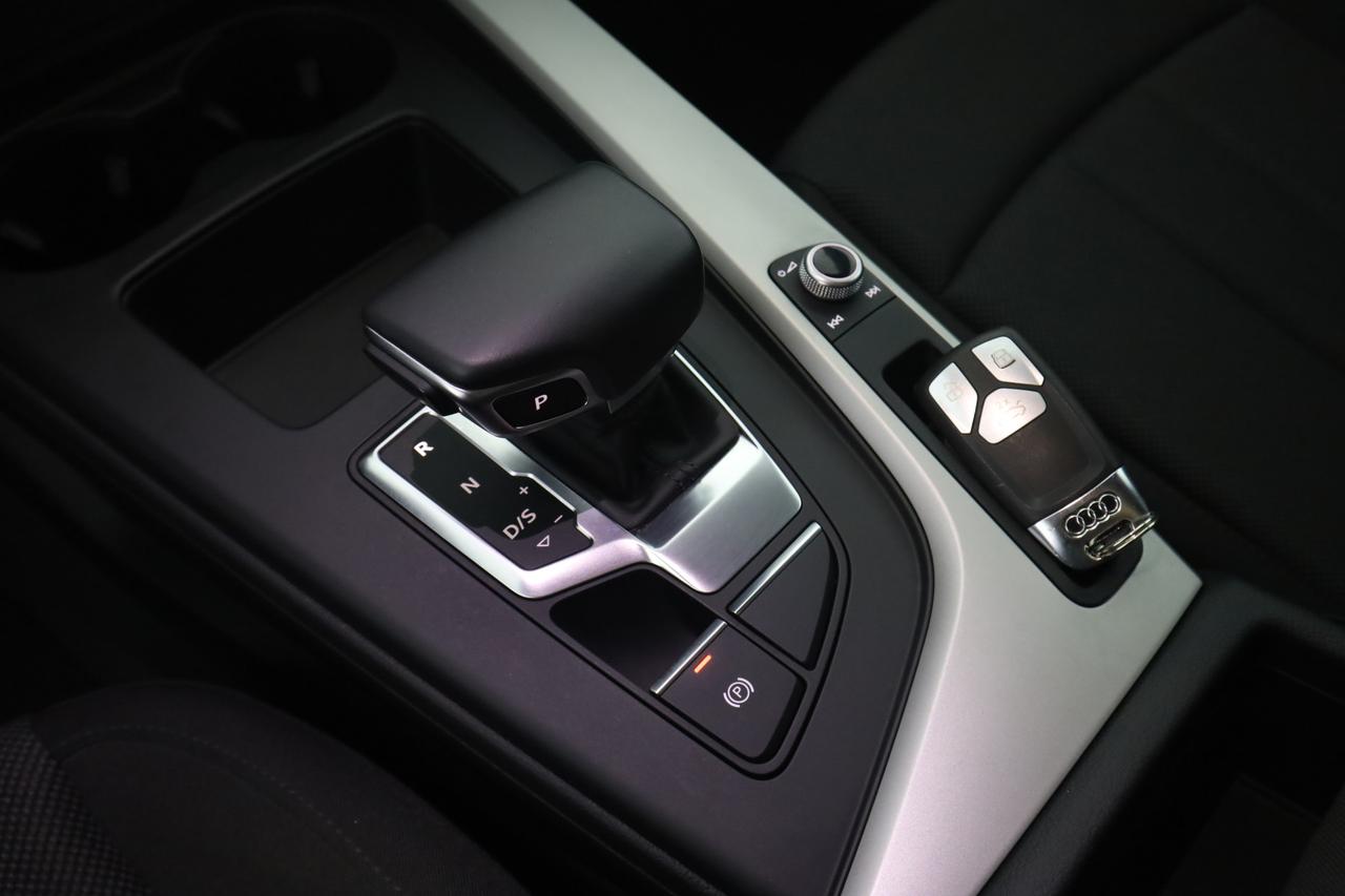 AUDI A4 5ª serie A4 Avant 40 TDI quattro S tronic Business