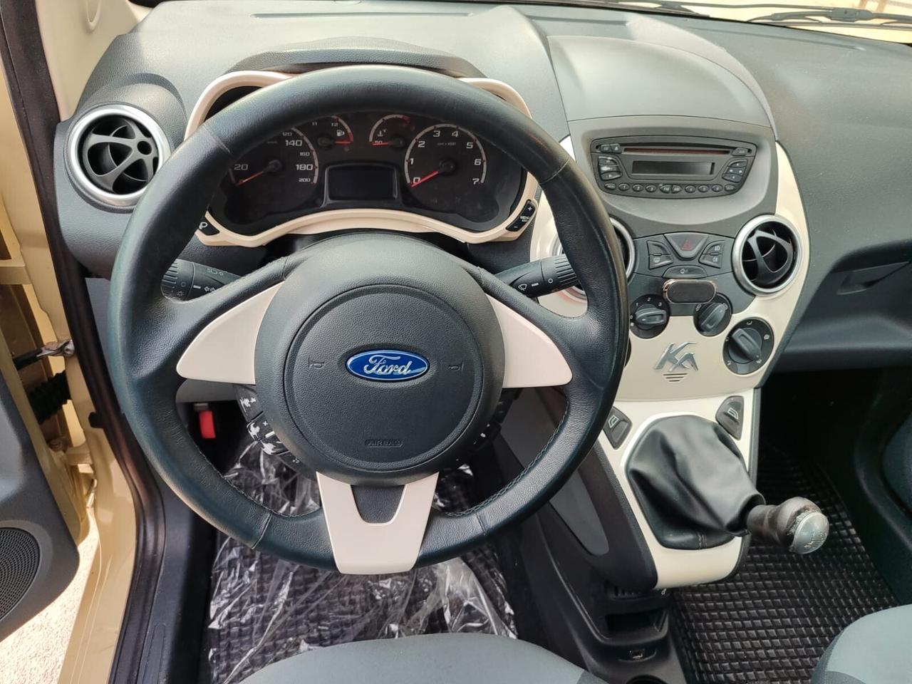 Ford Ka 1.3 TDCi 75CV Titanium!!!
