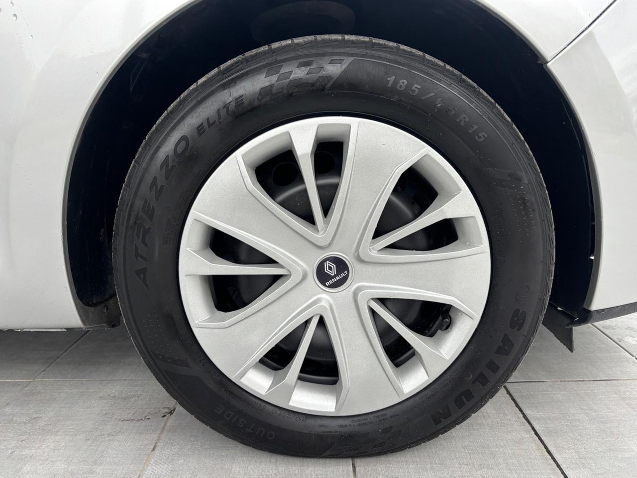 Renault Clio dCi 8V 75 CV 5 porte Moschino Intens