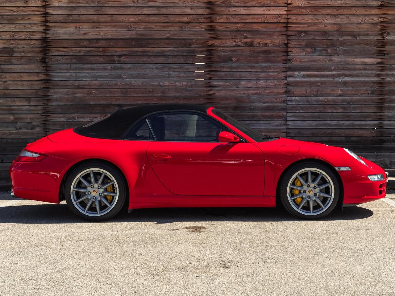 Porsche 911 Carrera 4S Cabriolet