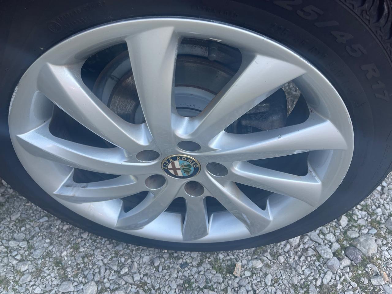 Alfa Romeo Giulietta 2.0 JTDm-2 140 CV Distinctive