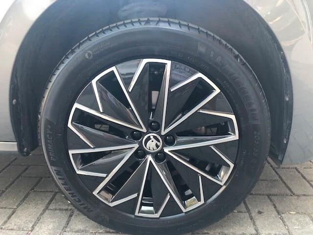 Skoda Kamiq 1.0 TSI 95cv Black Dots