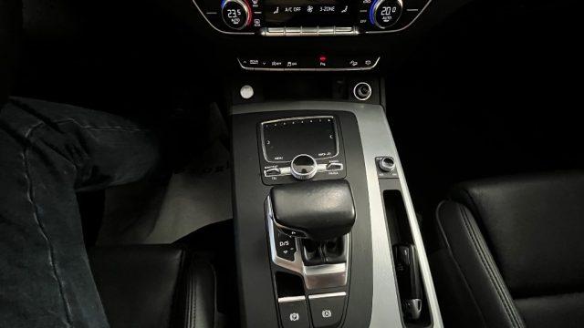 AUDI Q5 40 TDI quattro S tronic Sport- SERVICES AUDI