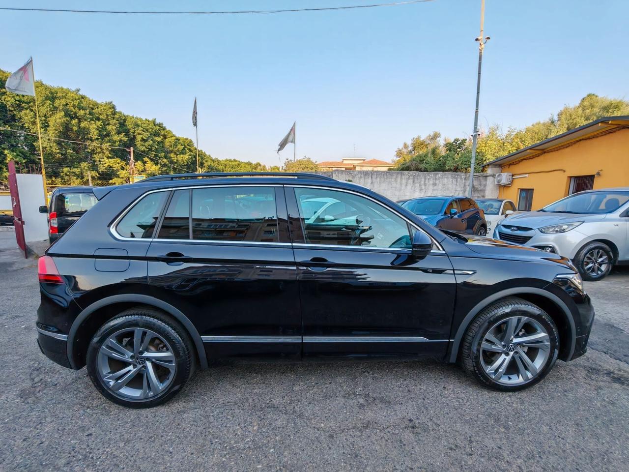 Volkswagen Tiguan 2.0 TDI 150 CV SCR DSG 4MOTION R-Line