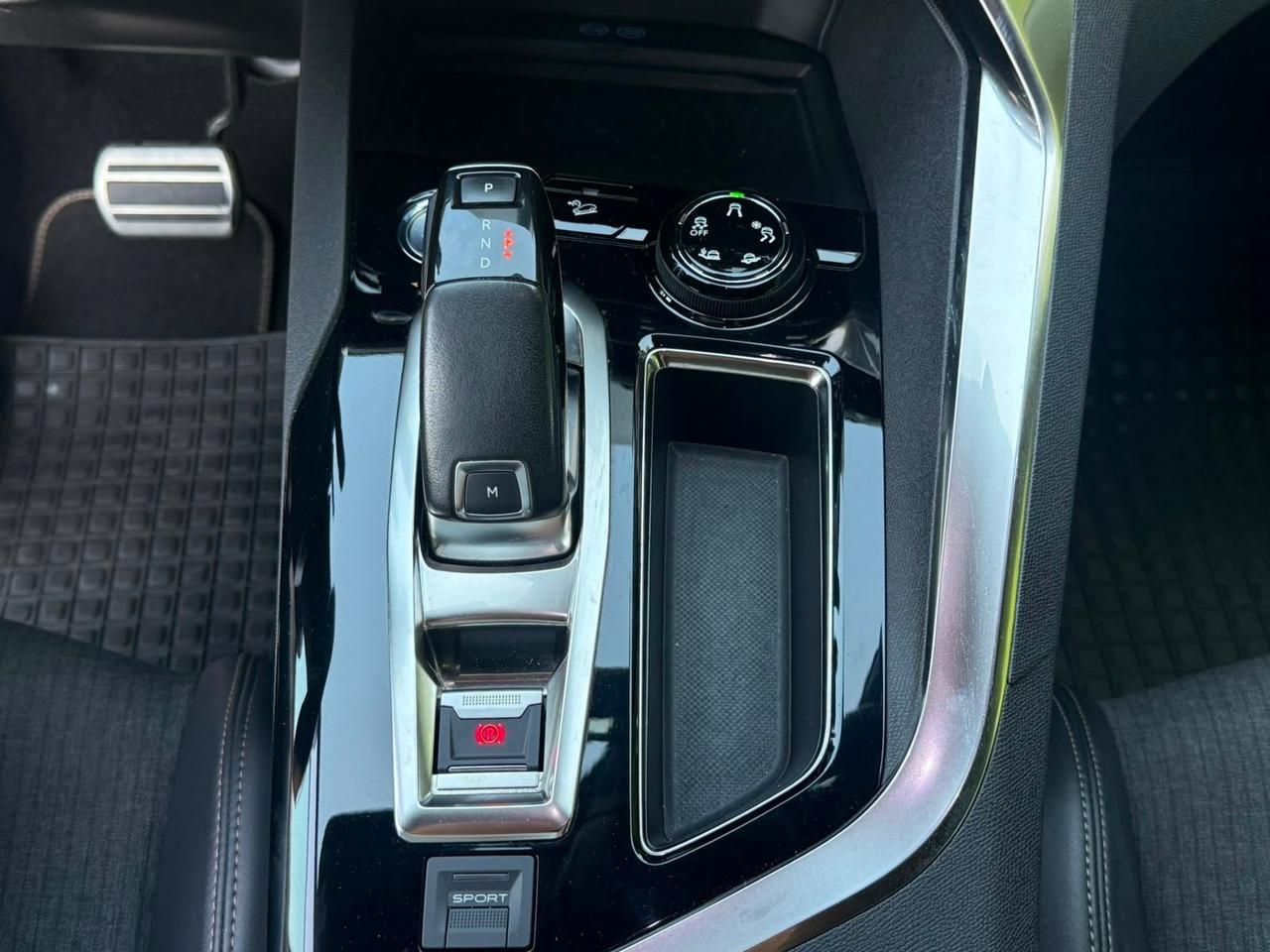 Peugeot 3008 GTLINE 2019 diesel1.5