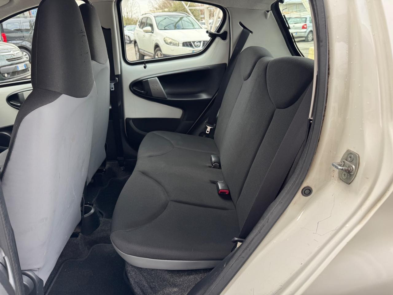 Toyota Aygo 1.0 VVT-i 5 porte Connect