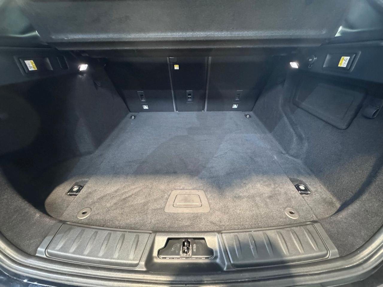 Jaguar F-Pace 2.0 D 180 CV AWD aut. Pure