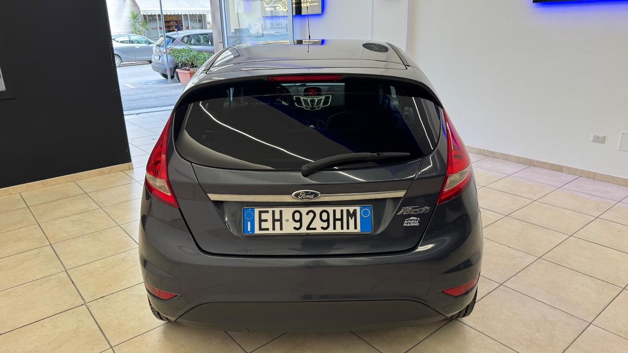 Ford Fiesta 1.4 TDCi 5p. Titanium