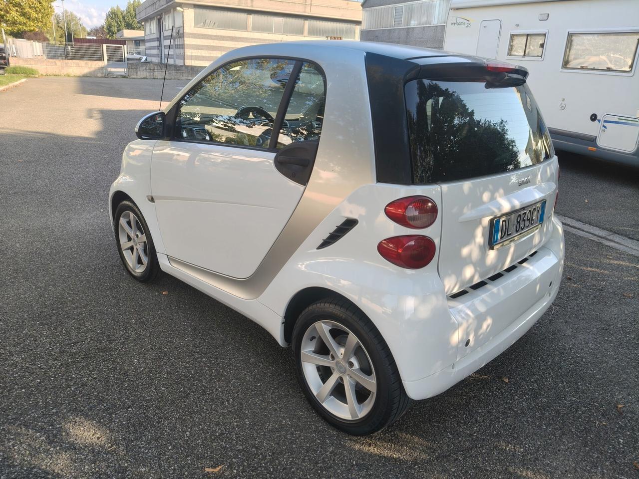 Smart ForTwo 800 cdi SOLO 132.000 KM