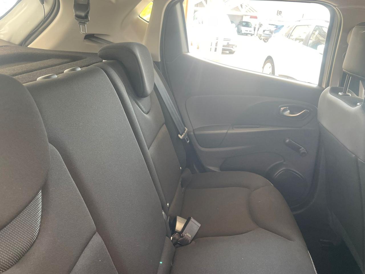 Renault Clio 1.2 75CV 5 porte Costume National