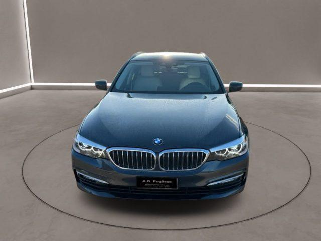 BMW 520 Serie 5(G30/31/F90) - d Touring Luxury