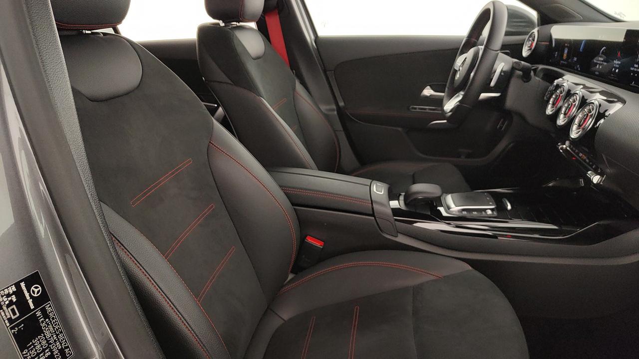 Mercedes-Benz Classe A 35 AMG Race Edition Sedan 4matic auto