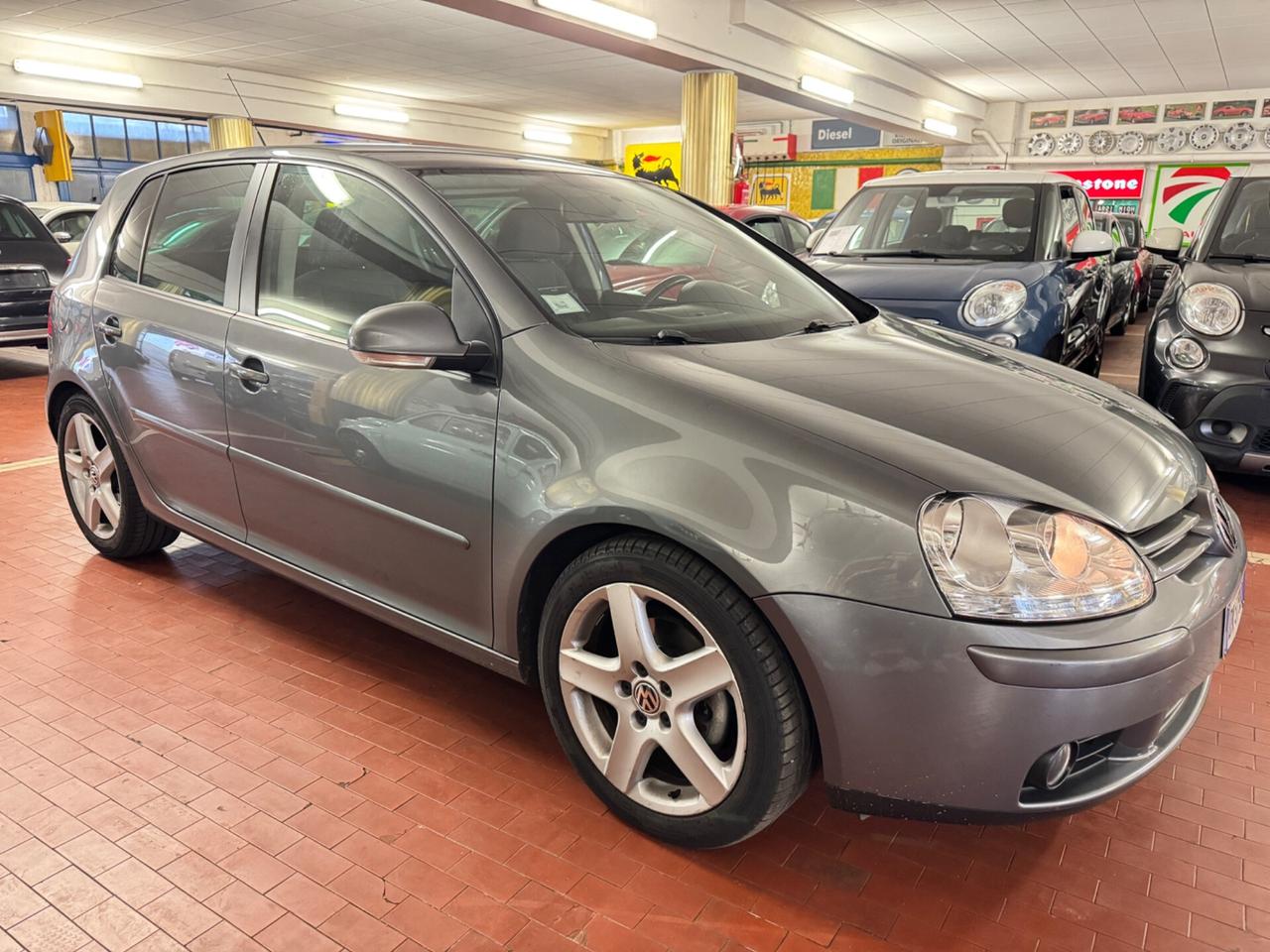 Volkswagen Golf 2.0 TDI DPF 5p.