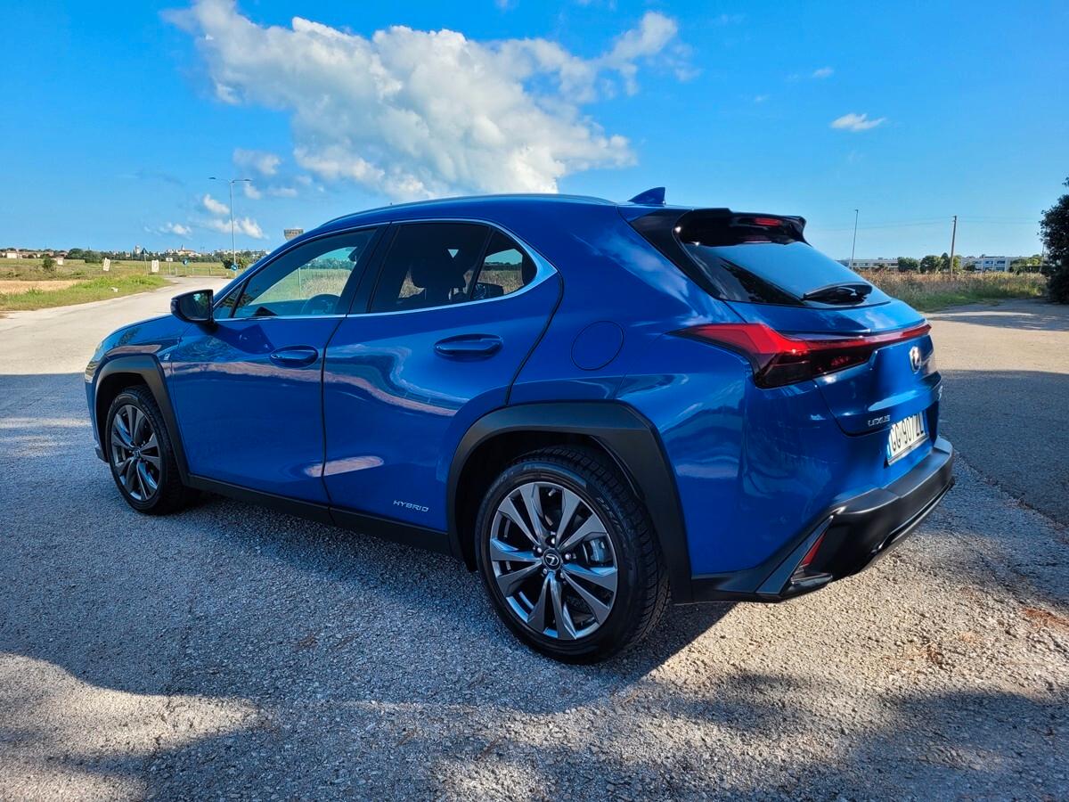 Lexus UX Hybrid F Sport 250h 2.0