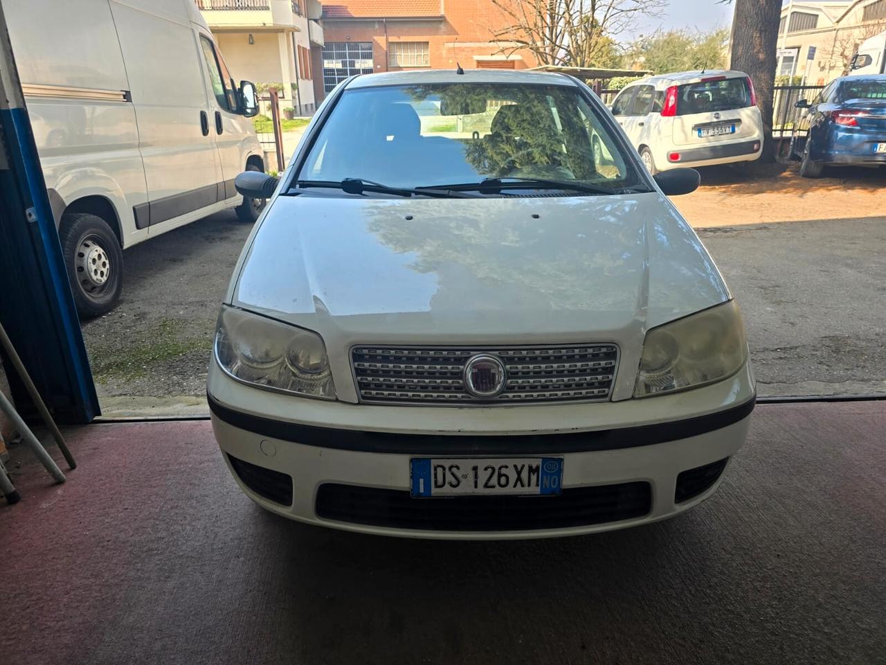Fiat Punto Classic 1.2 5 porte Natural Power rate da 99,00