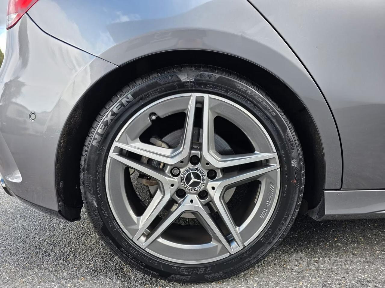 Mercedes-benz A 220 Automatic 4Matic Premium AMG L