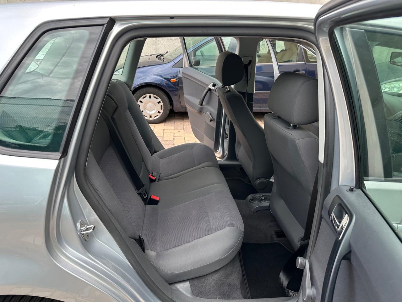 Volkswagen Polo 1.4/75CV 5p. - ok neopatentati