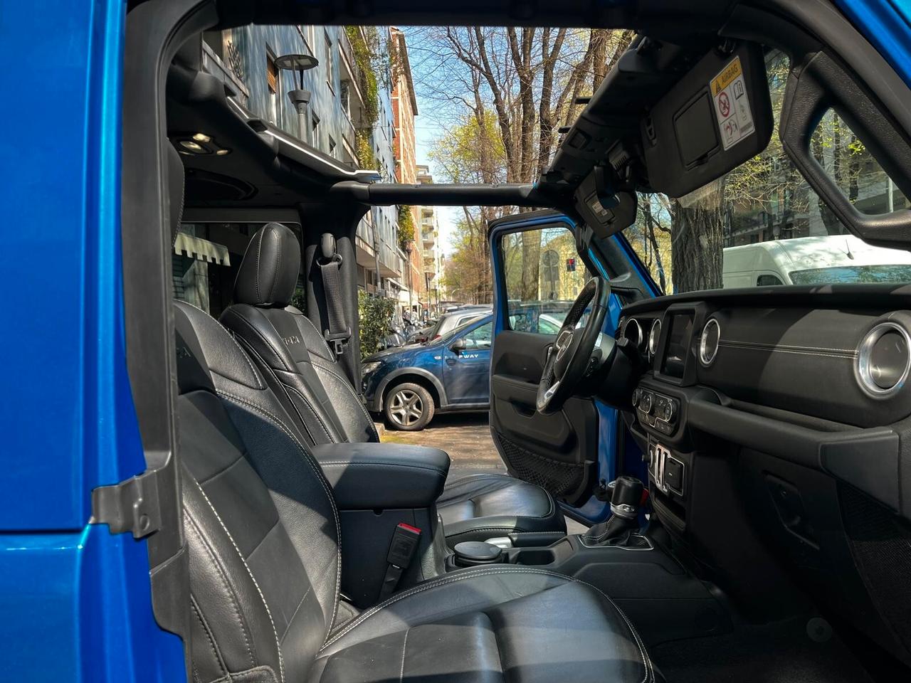 Jeep Wrangler 2.0 Turbo Sahara