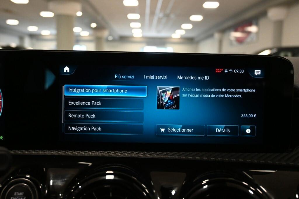 MERCEDES-BENZ A 180D 116CV AUTOMATIC BUSINESS SOLUTION ( NAVI PREMIUM - PARK ASSIST - TELECAMERA POST. - CERCHI 16 )