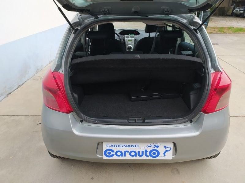 Toyota Yaris Yaris 5p 1.0 Sol