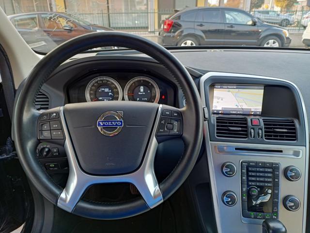 VOLVO XC60 D3 AWD Geartronic Summum