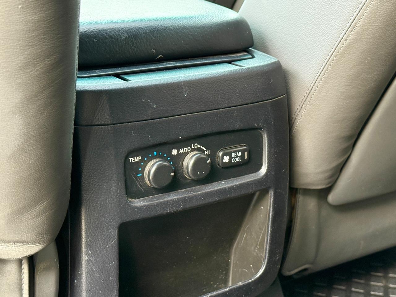 Toyota Land Cruiser 3.0 D manuale 8 posti 5 porte