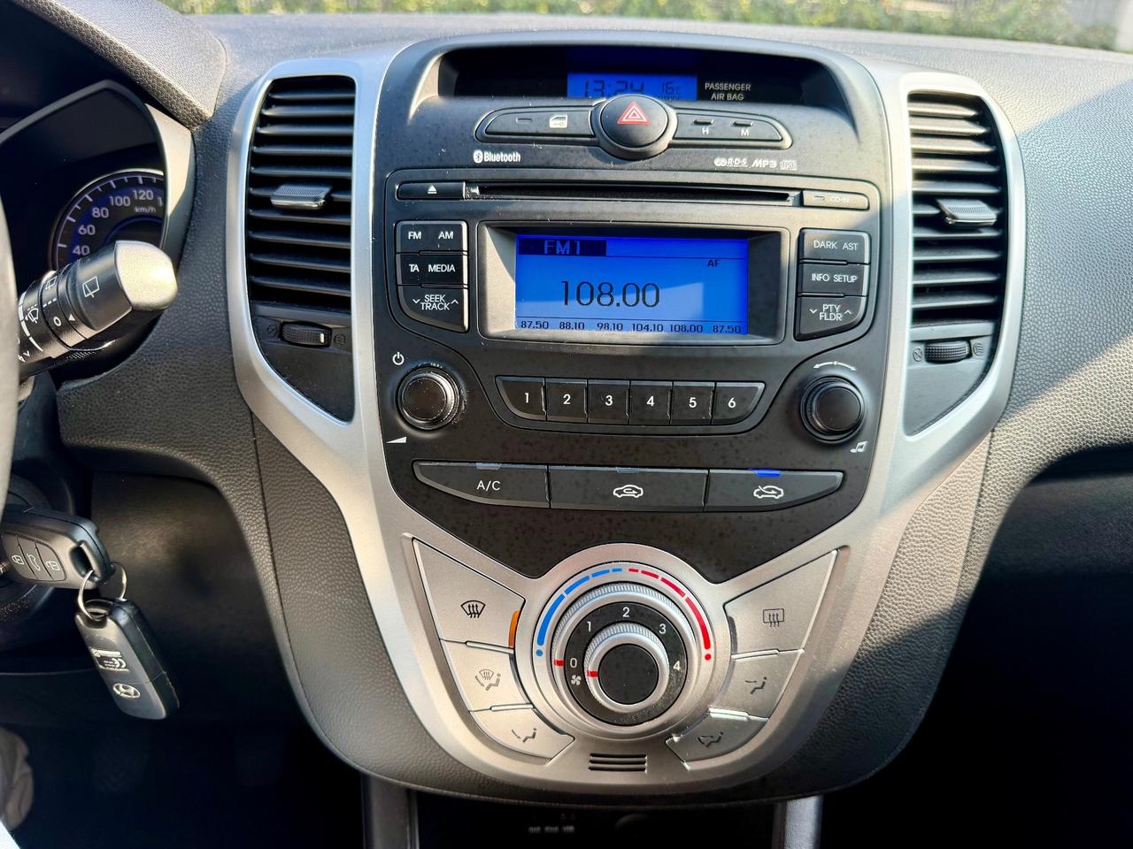 Hyundai iX20 1.4crdi 90cv 2013 91.000km catena sostituita