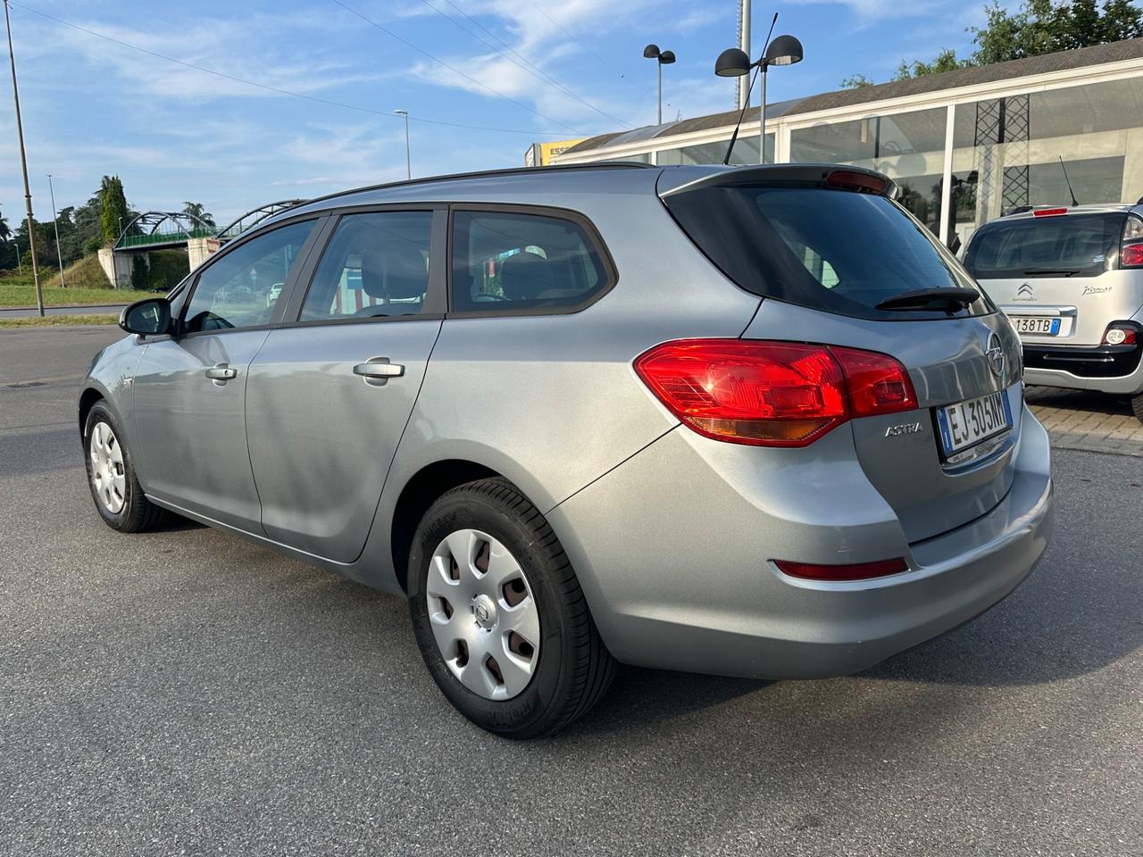 Opel Astra 1.7 CDTI 110CV Sports Tourer NEOPATENTATI