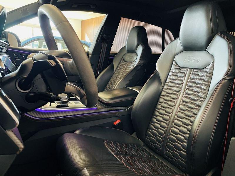 Audi Q8 RS TFSI V8 quattro tiptronic