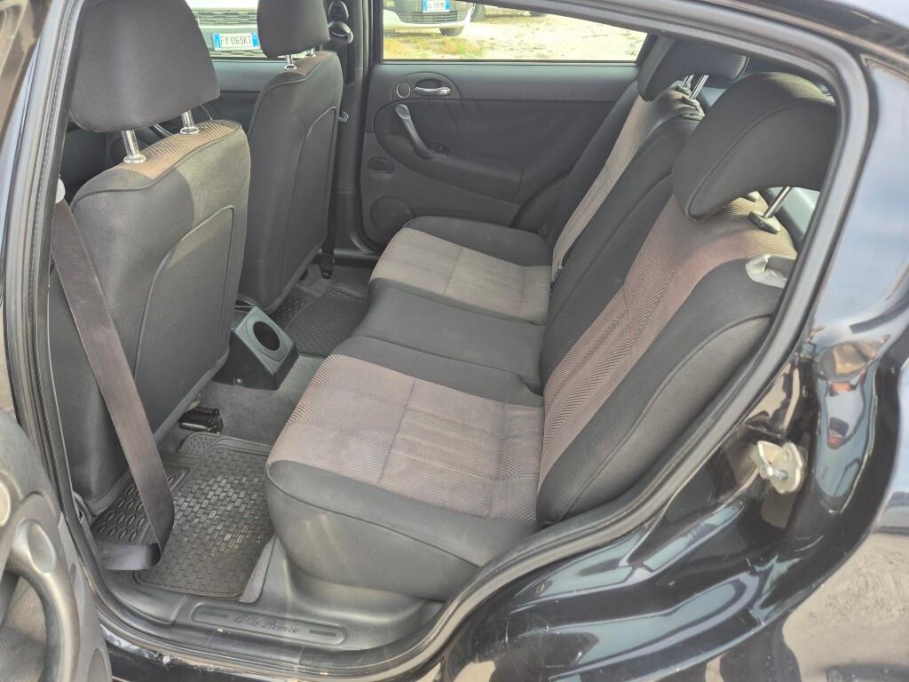 Alfa Romeo 147 1.6 16V TS GPL 5 porte Moving