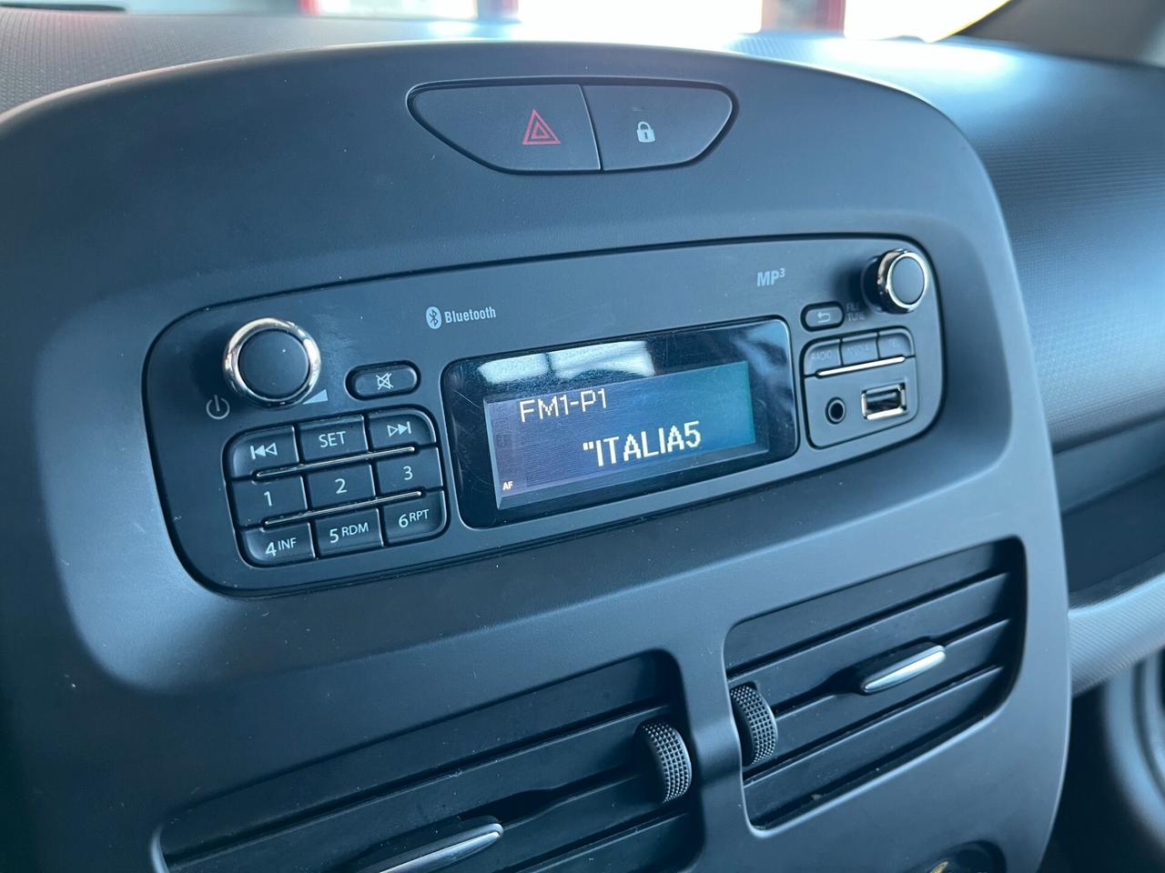 Renault Clio 1.2 75CV 5 porte Live