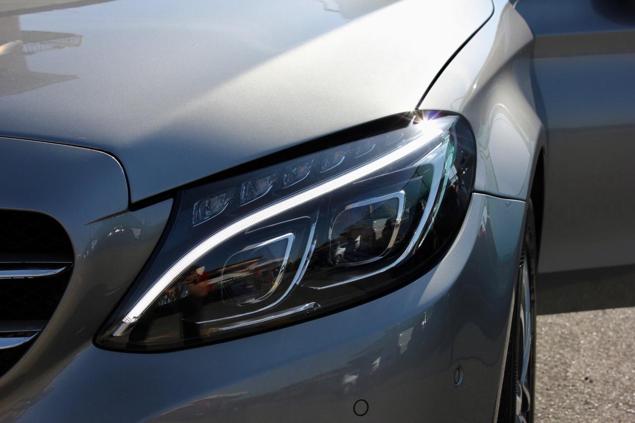 Mercedes-Benz C 220 d Sport FULL LED Pelle Navi Sensori