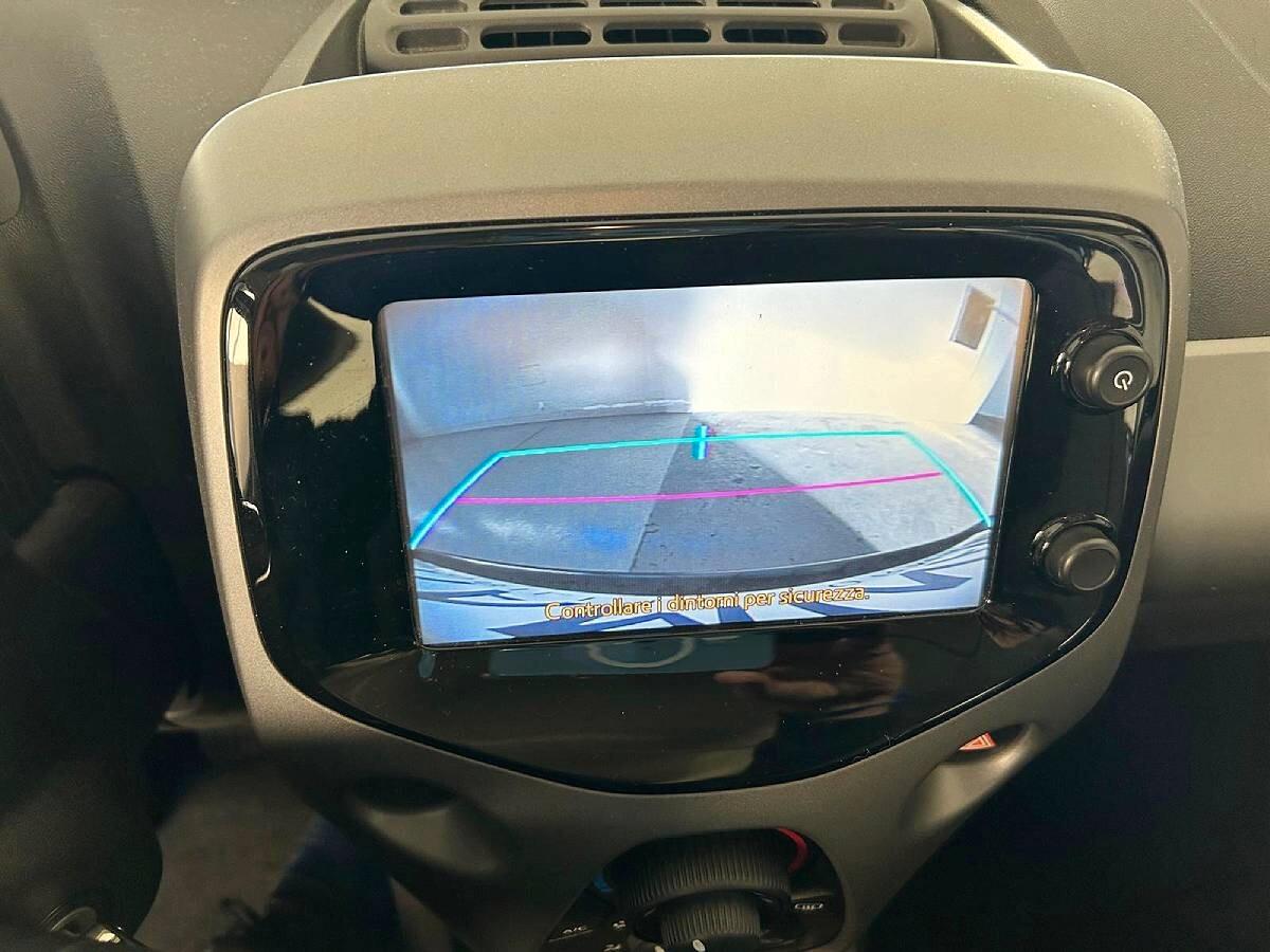 Toyota Aygo 1.0 VVT-i 72 CV 5 porte x-cool