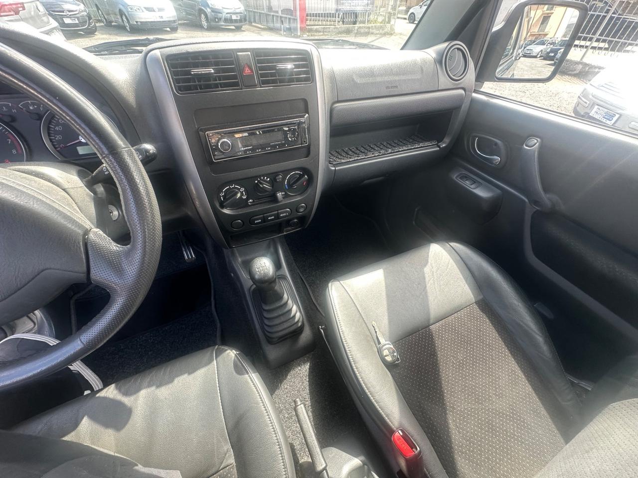 Suzuki Jimny 1.3i 16V cat 4WD JLX