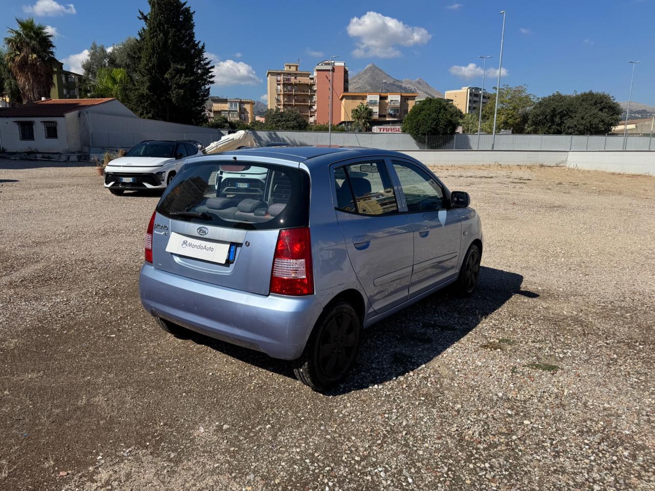 Kia Picanto 1.1
