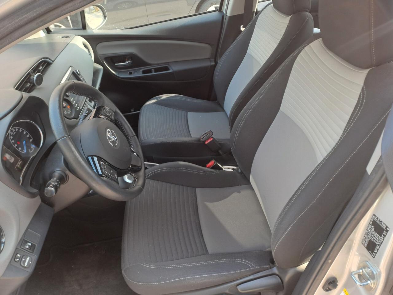 Toyota Yaris 1.5 Hybrid 5 porte 63.000 km
